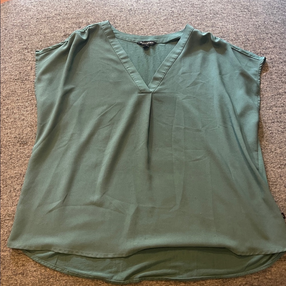 Banana Republic Teal V-Neck Top